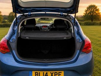 Vauxhall Astra 1.6 16v Design Auto Euro 5 5dr