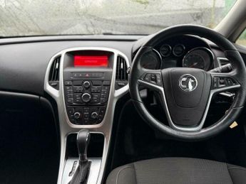Vauxhall Astra 1.6 16v SE Auto Euro 5 5dr