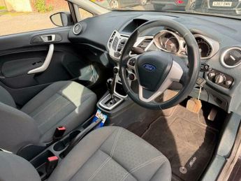 Ford Fiesta 1.4 Zetec 5dr