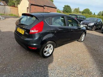 Ford Fiesta 1.4 Zetec 5dr