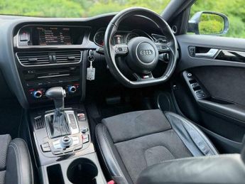 Audi A4 2.0 TFSI Black Edition S Tronic quattro Euro 5 (s/s) 4dr