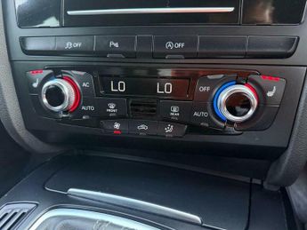 Audi A4 2.0 TFSI Black Edition S Tronic quattro Euro 5 (s/s) 4dr