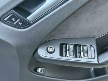 Audi A4 2.0 TFSI Black Edition S Tronic quattro Euro 5 (s/s) 4dr