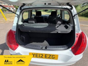 Suzuki Swift 1.2 SZ2 Hatchback 3dr Petrol Manual Euro 5 (94 ps)