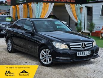 Mercedes C Class 2.1 C220 CDI Executive SE G-Tronic+ Euro 5 (s/s) 4dr