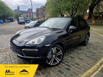 Porsche Cayenne D V6 TIPTRONIC BLACK EDITION