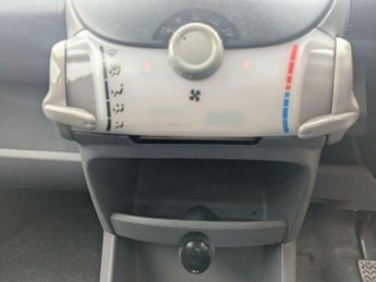 Peugeot 107 1.0 12V Urban 2 Tronic Euro 4 5dr