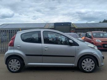 Peugeot 107 1.0 12V Urban 2 Tronic Euro 4 5dr