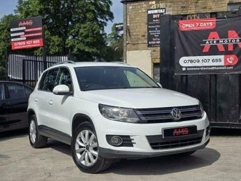 Volkswagen Tiguan 2.0 TDI BlueMotion Tech Match 4WD Euro 5 (s/s) 5dr