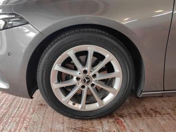 Mercedes-Benz A Class 1.5 A180d Sport (Executive) Hatchback 5dr Diesel 7G-DCT Euro 6 (
