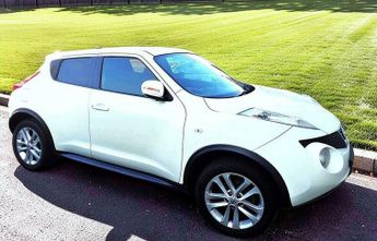 Nissan Juke 1.6 Acenta Premium CVT Euro 5 5dr
