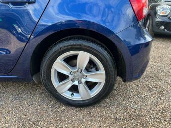 Audi A1 1.0 TFSI SE Sportback S Tronic Euro 6 (s/s) 5dr