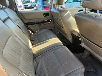 Nissan X-Trail 2.5 SVE 5dr