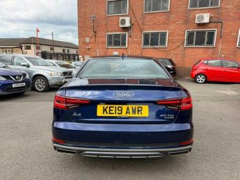 Audi A4 2.0 TDI 40 S line S Tronic quattro Euro 6 (s/s) 4dr
