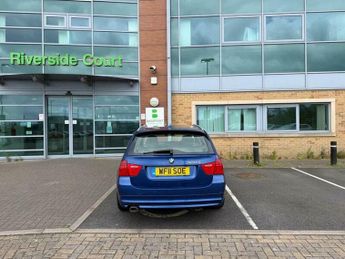 BMW 3 SERIES 2.0 320d Exclusive Edition Touring Steptronic Euro 5 5dr