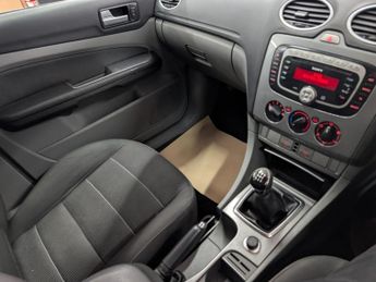 Ford Focus TITANIUM