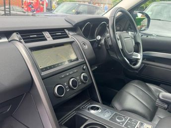 Land Rover Discovery 3.0 SD V6 Landmark Edition SUV 5dr Diesel Auto 4WD Euro 6 (s/s) 
