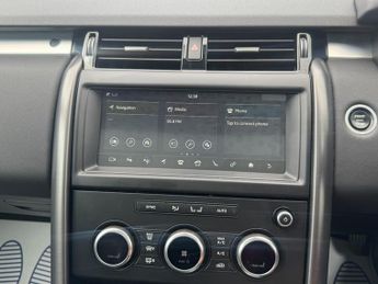 Land Rover Discovery 3.0 SD V6 Landmark Edition SUV 5dr Diesel Auto 4WD Euro 6 (s/s) 