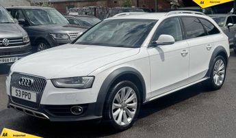Audi A4 2.0 TDI Estate 5dr Diesel S Tronic quattro Euro 5 (s/s) (177 ps)