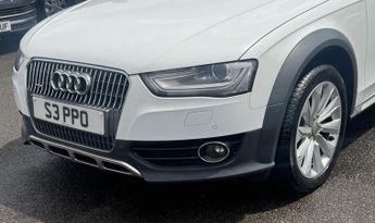Audi A4 2.0 TDI Estate 5dr Diesel S Tronic quattro Euro 5 (s/s) (177 ps)