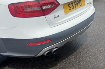 Audi A4 Allroad 2.0 TDI Estate 5dr Diesel S Tronic quattro Euro 5 (s/s) (177 ps)