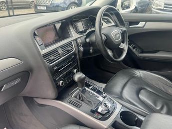 Audi A4 2.0 TDI Estate 5dr Diesel S Tronic quattro Euro 5 (s/s) (177 ps)