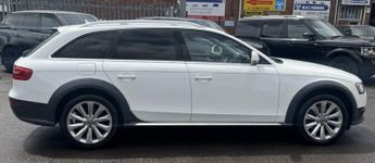 Audi A4 2.0 TDI Estate 5dr Diesel S Tronic quattro Euro 5 (s/s) (177 ps)