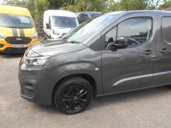Citroen Berlingo AUTOMATIC 2021 1000 DRIVER M BLUEHDI S/S NO VAT CAMBELT HAS JUST