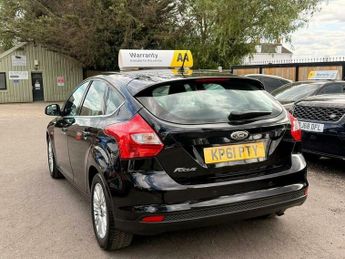 Ford Focus 1.6 Titanium Powershift Euro 5 5dr