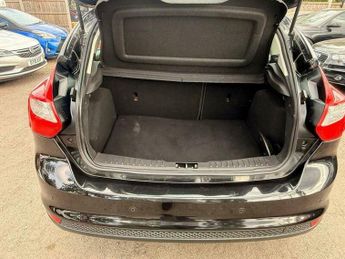 Ford Focus 1.6 Titanium Powershift Euro 5 5dr