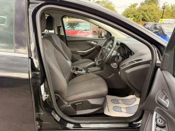Ford Focus 1.6 Titanium Powershift Euro 5 5dr