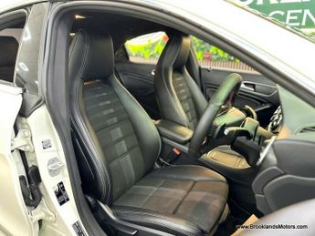 Mercedes CLA CLA 180 SPORT [3X SERVICES]