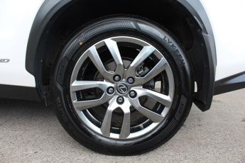 Lexus NX 2.5 300H SUV petrol hybrid E-CVT 4WD