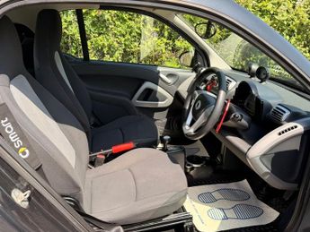 Smart ForTwo 0.8 CDI Pulse Coupe 2dr Diesel SoftTouch Euro 5 (54 bhp)