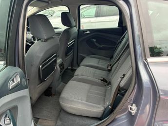 Ford C-Max TITANIUM