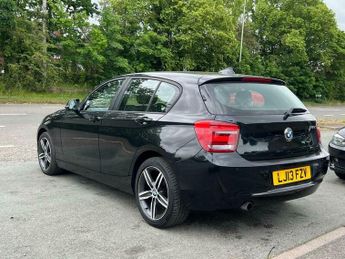 BMW 1 SERIES 2.0 118d Sport Euro 5 (s/s) 5dr