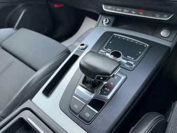 Audi Q5 2.0 TFSI S line SUV 5dr Petrol S Tronic quattro Euro 6 (s/s) (25