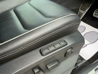 Volkswagen Tiguan 2.0 TDI R-Line SUV 5dr Diesel DSG 4Motion Euro 6 (s/s) (150 ps)