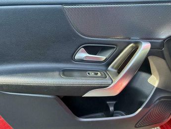 Mercedes-Benz A Class 1.5 A180d Sport 7G-DCT Euro 6 (s/s) 5dr