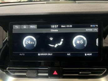 Kia Niro 4 PLUS