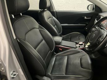 Kia Niro 4 PLUS