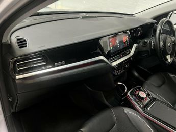 Kia Niro 4 PLUS