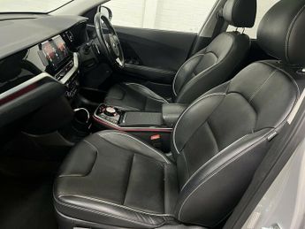Kia Niro 4 PLUS