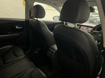 Kia Niro 4 PLUS