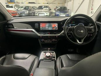 Kia Niro 4 PLUS