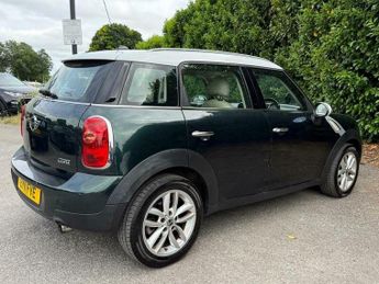 MINI Countryman 1.6 Cooper Euro 5 (s/s) 5dr