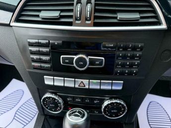 Mercedes-Benz C Class 2.1 C200 CDI BlueEfficiency Executive SE G-Tronic+ Euro 5 (s/s) 