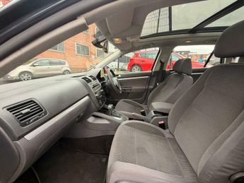 Volkswagen Golf 2.0 TDI SE DSG Euro 4 5dr