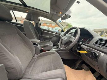 Volkswagen Golf 2.0 TDI SE DSG Euro 4 5dr