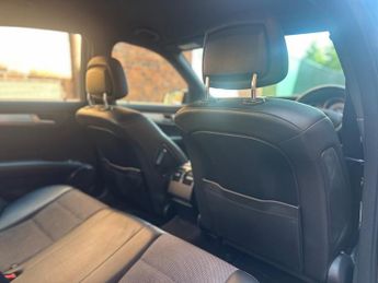 Mercedes C Class C220 CDI BLUEEFFICIENCY AMG SPORT